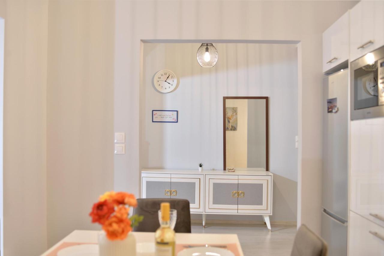 Cosy Apartment @Neighborhood Of Acropolis Gtd-8210 เอเธนส์ ภายนอก รูปภาพ